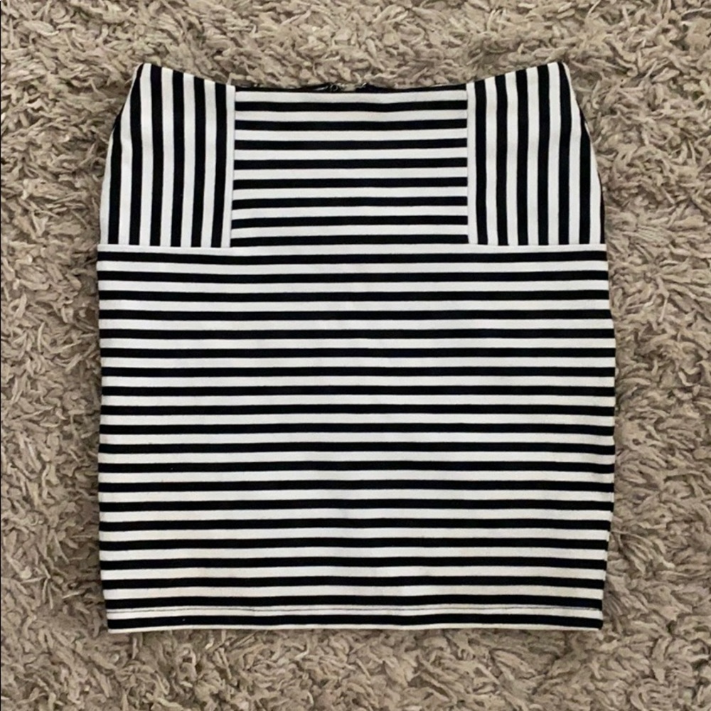 Forever 21 Striped bodycon short skirt